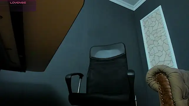 BrianHunts stripchat live cam model