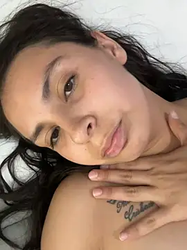 karisa02 stripchat live cam model