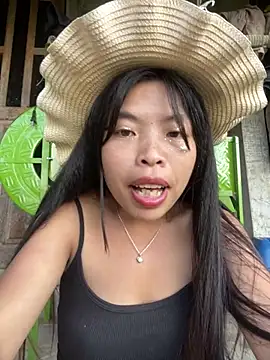 Hikomy- stripchat live cam model