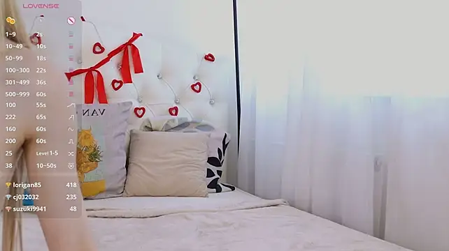 KenaTol stripchat live cam model