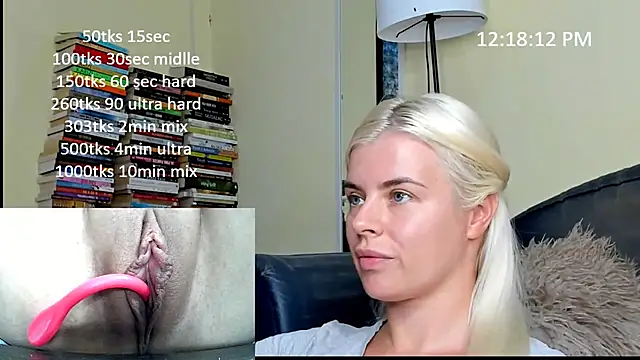 queenofthenighttt stripchat live cam model