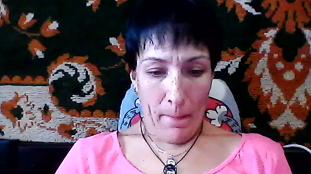 SunnyAmorre stripchat live cam model