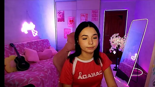 ariela_futr_066 stripchat live cam model