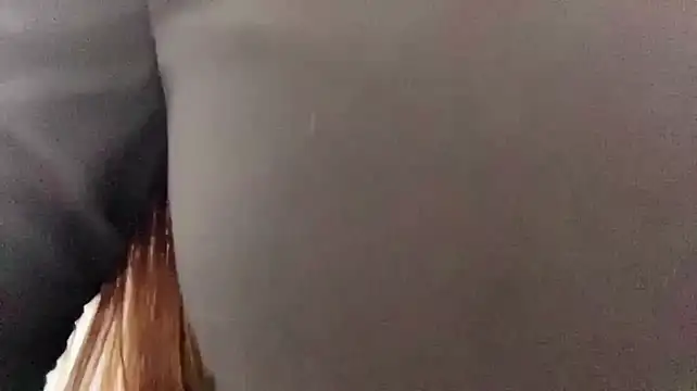 NanTrias stripchat live cam model
