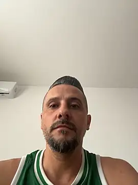 InsaneMattt stripchat live cam model