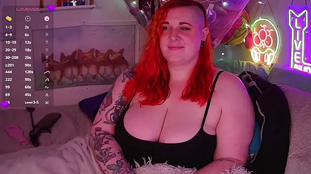 opalreigning stripchat live cam model