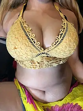 CANDY-3 stripchat live cam model