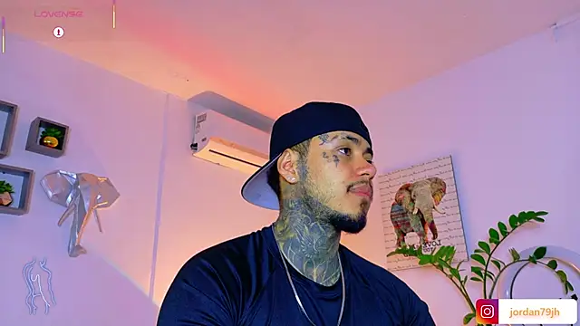 JordanSmiith_ stripchat live cam model