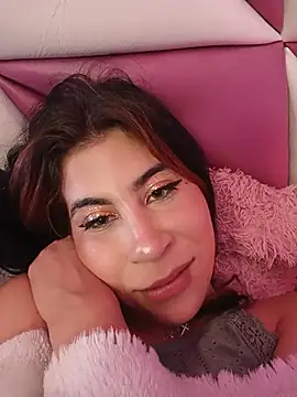 Minami_Nakamura stripchat live cam model