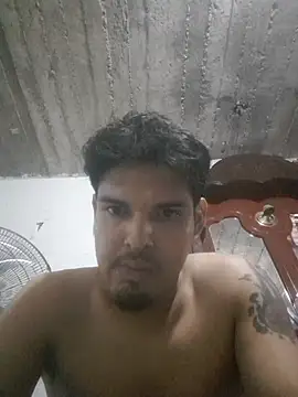 Aguilarcruzkevin31 stripchat live cam model