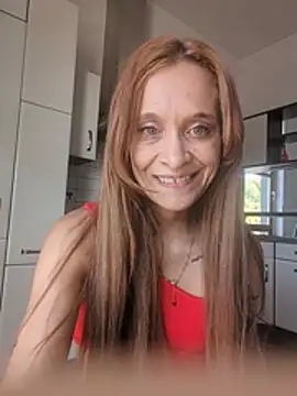 CuteAngelinaa stripchat live cam model