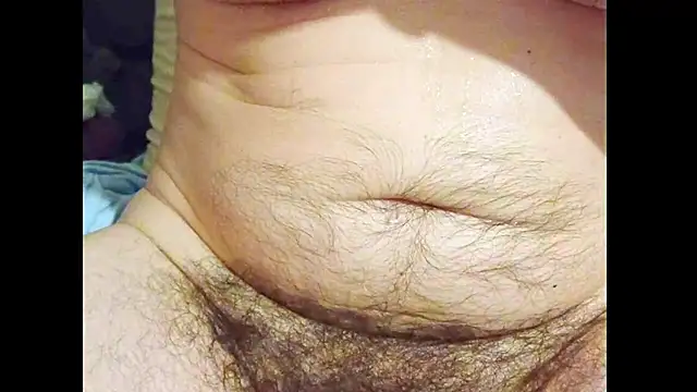 hairyuncut00 stripchat live cam model