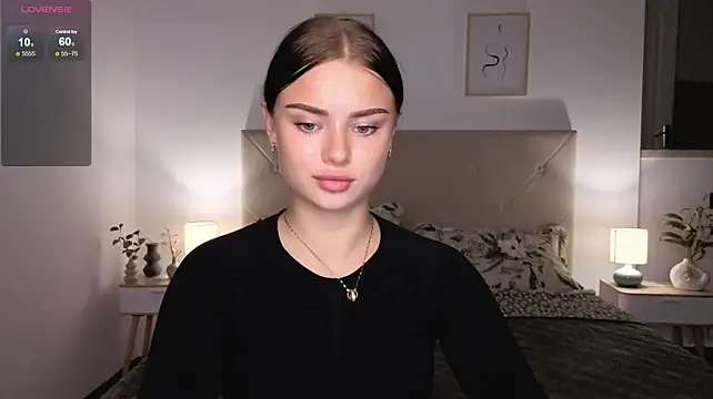 Silena_sky stripchat live cam model