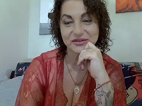 Margot8888 stripchat live cam model