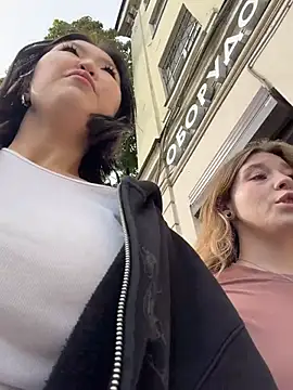 CreamPuff- stripchat live cam model