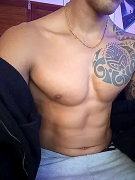 Joylopez_fit stripchat live cam model