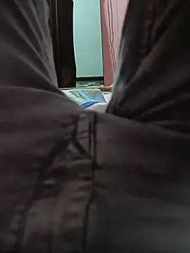 Cutiepie91 stripchat live cam model