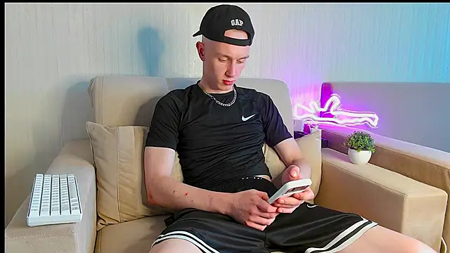 begjaer stripchat live cam model