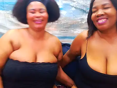CURVYELEGANCExxx stripchat live cam model