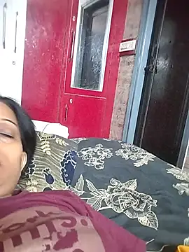 Soniya_Roy stripchat live cam model