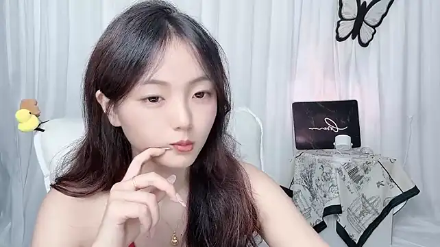 wenwen8888 stripchat live cam model