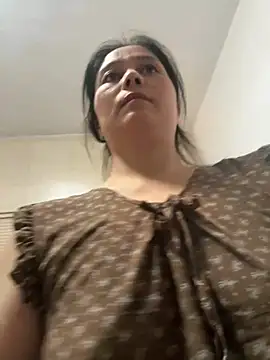 suyabb stripchat live cam model