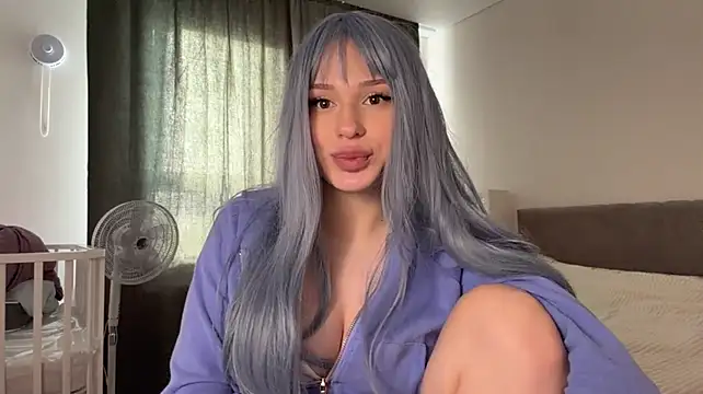 AliceWink stripchat live cam model