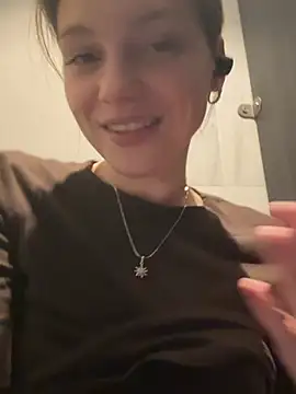ValenciaShock stripchat live cam model