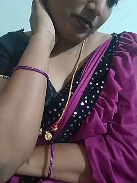 Divya_kannada stripchat live cam model