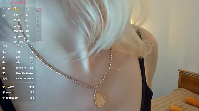 LaynePingitore stripchat live cam model
