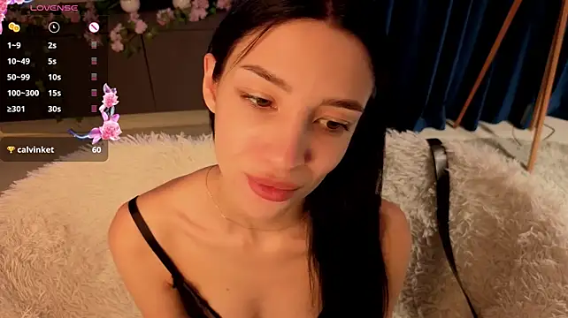 VinaMccroy stripchat live cam model