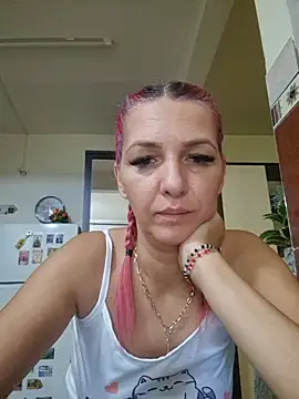 Evadesirex46 stripchat live cam model