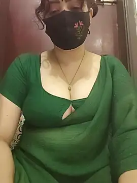 Saanvi-Sen stripchat live cam model