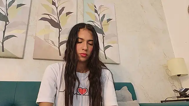 emily_gaviria1 stripchat live cam model