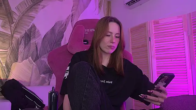DamnWitchh stripchat live cam model