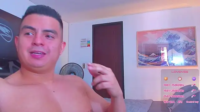 RJBarto stripchat live cam model