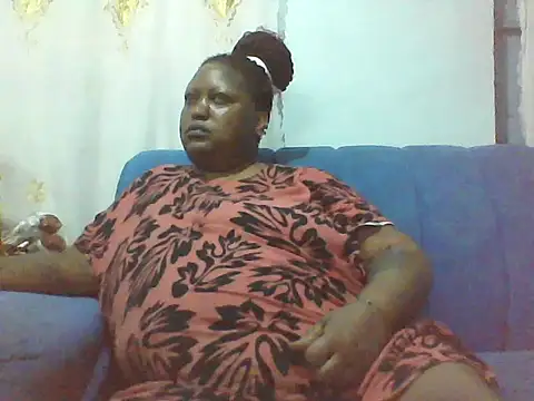 fat_ebonyqueen stripchat live cam model