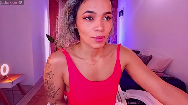 SashaKlein stripchat live cam model