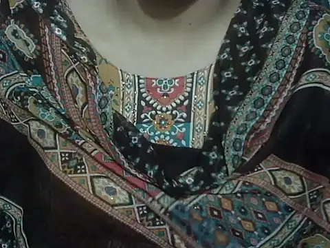 Nisha_Kh stripchat live cam model