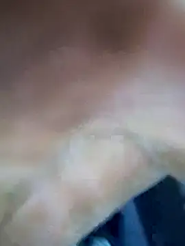 -w-Lily stripchat live cam model