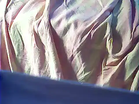 VeneRed stripchat live cam model
