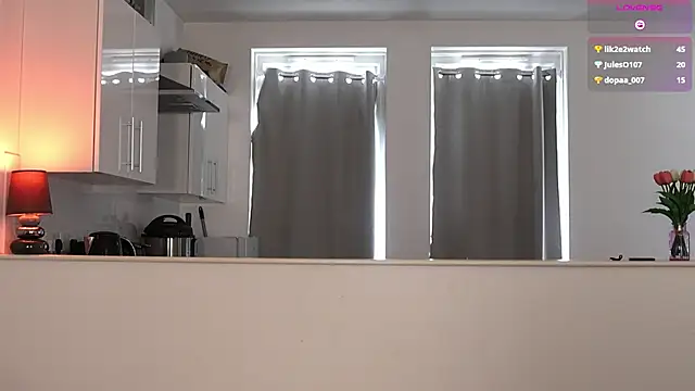 MiaMoon_ stripchat live cam model