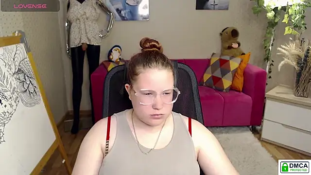 kuri_u stripchat live cam model
