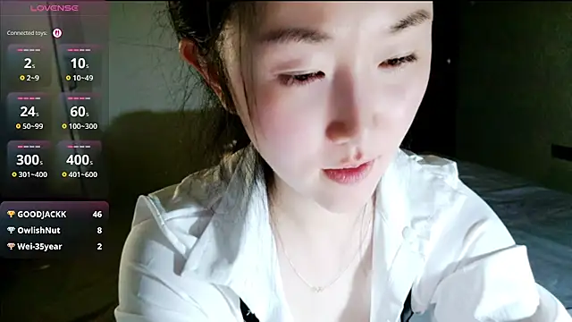 Daisy-B3 stripchat live cam model