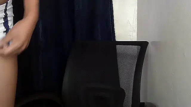 Vanilla_Essence stripchat live cam model