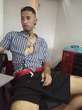 Tattoboy19cm stripchat live cam model