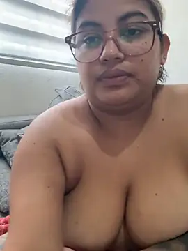 C1N09 stripchat live cam model