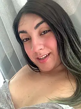 Camilaafg stripchat live cam model
