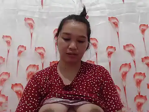 sassygirl20 stripchat live cam model