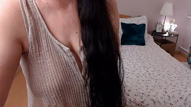 LeveMe2Nightt stripchat live cam model